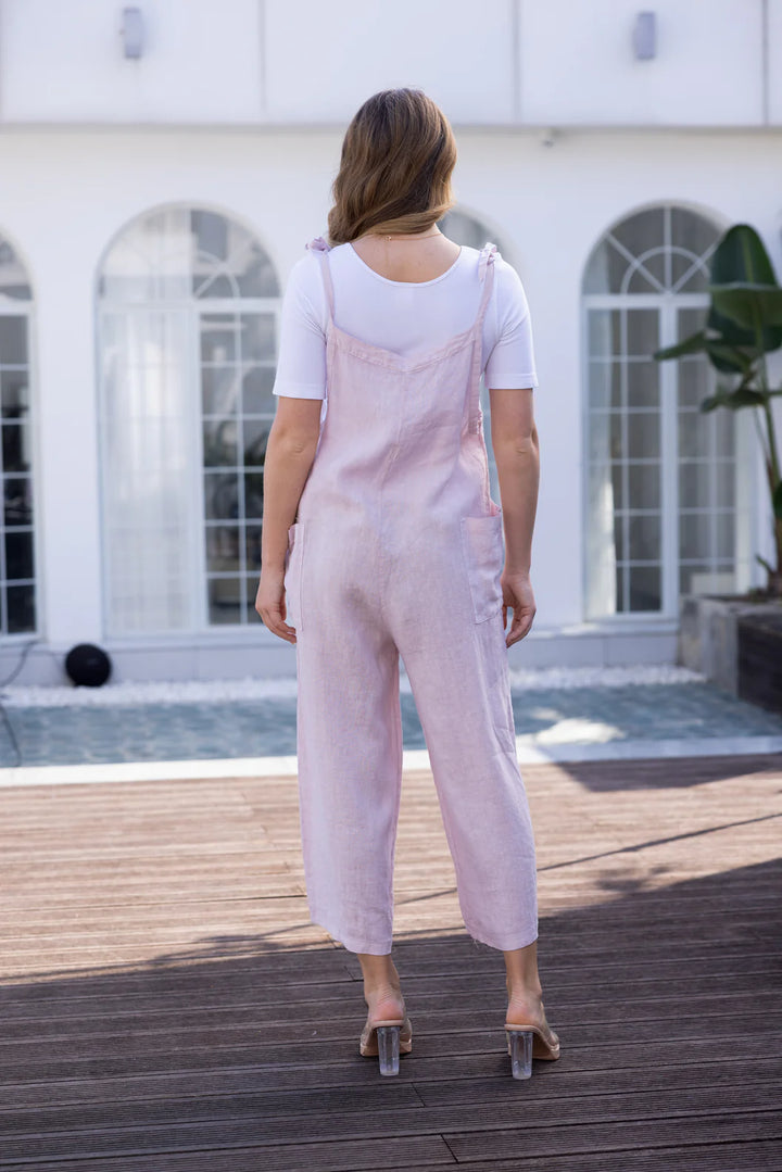 Combinaison en lin avec poches – coupe épurée et style polyvalent
