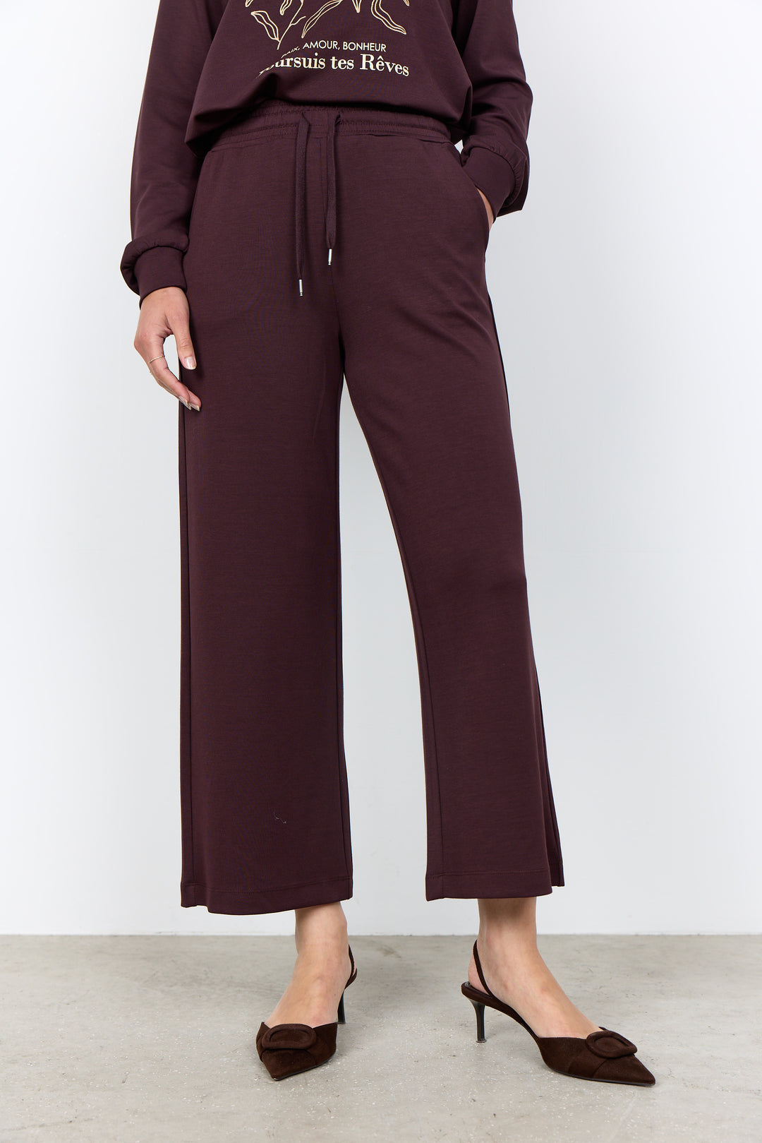 Banu Soft Straight-Leg Trousers
