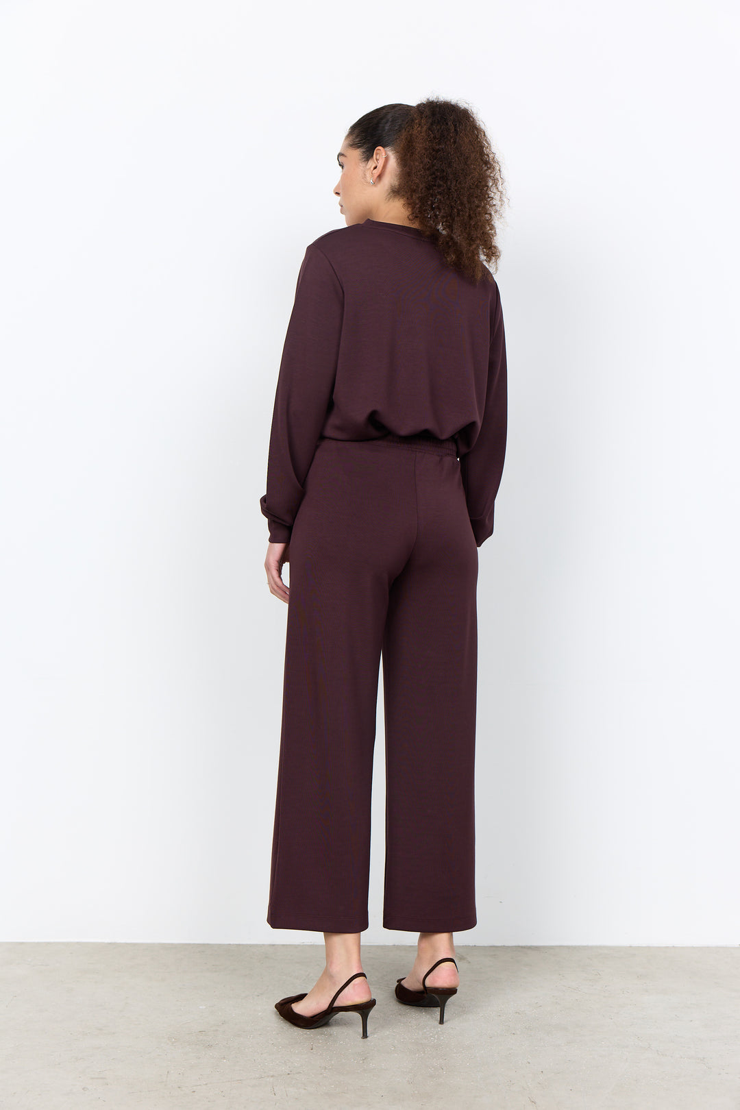 Banu Soft Straight-Leg Trousers
