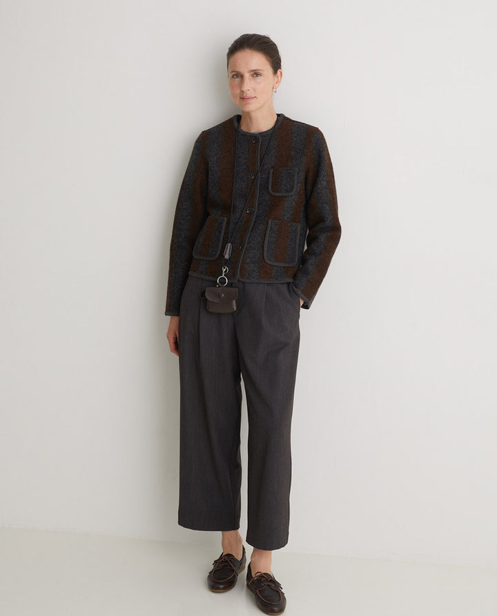 Manteau court en mélange de laine bouillie à rayures