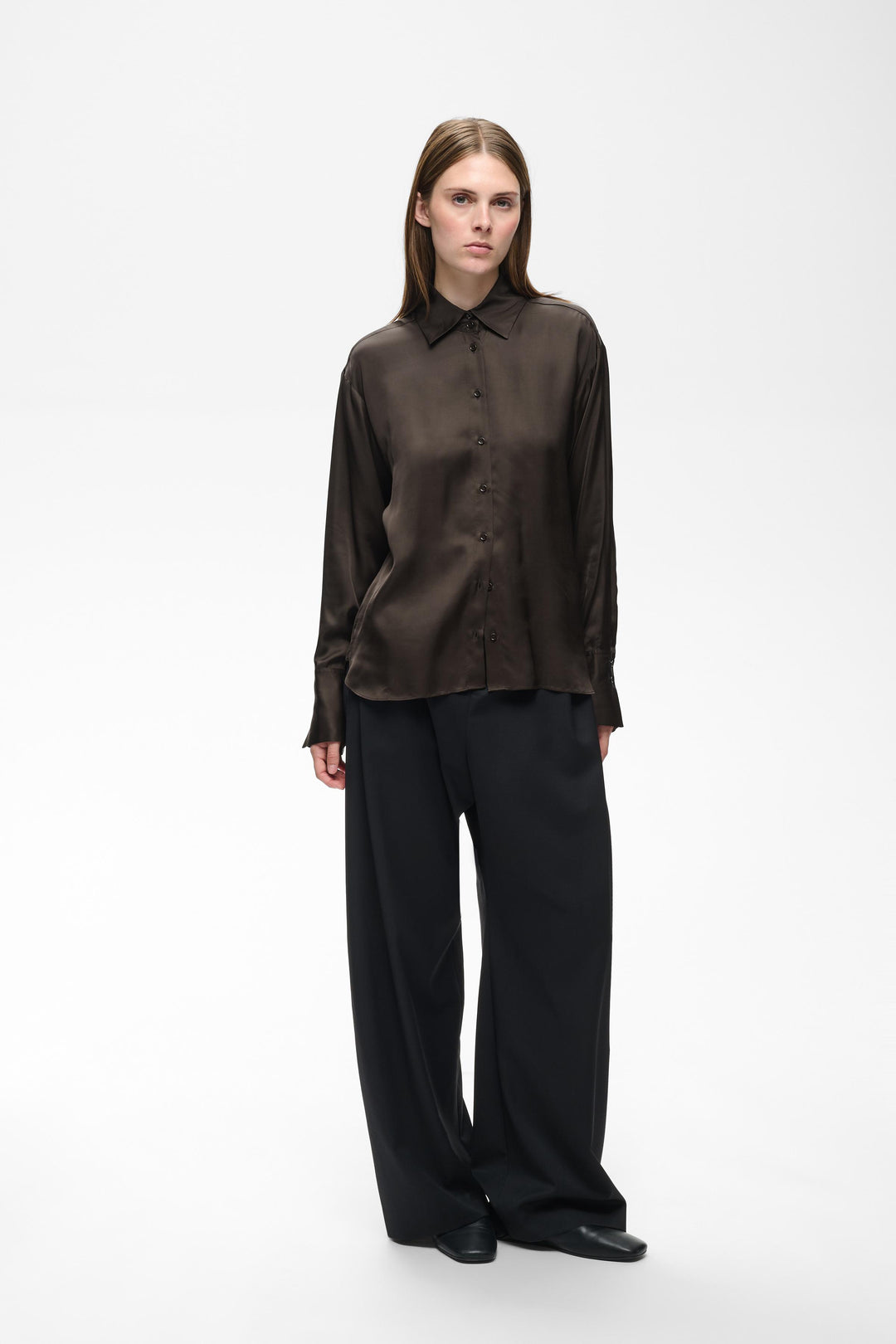 Chemise en satin Pauline - Avec ourlets aux poignets