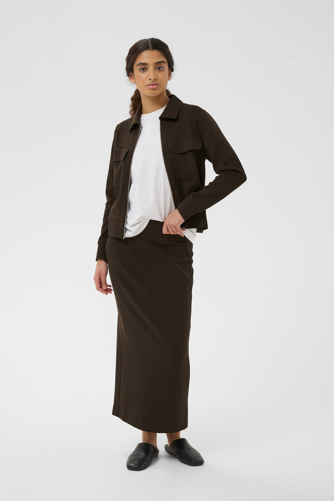 Veste essentielle Beca - Fermeture éclair et coupe ajustée