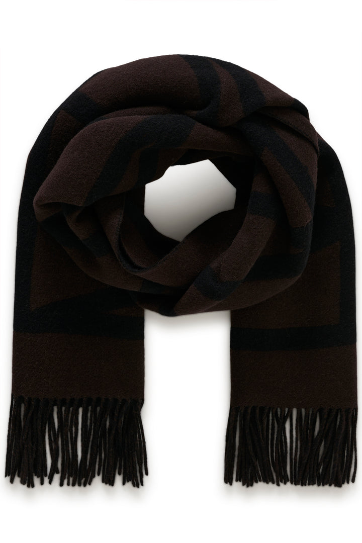 Woven wool scarf
