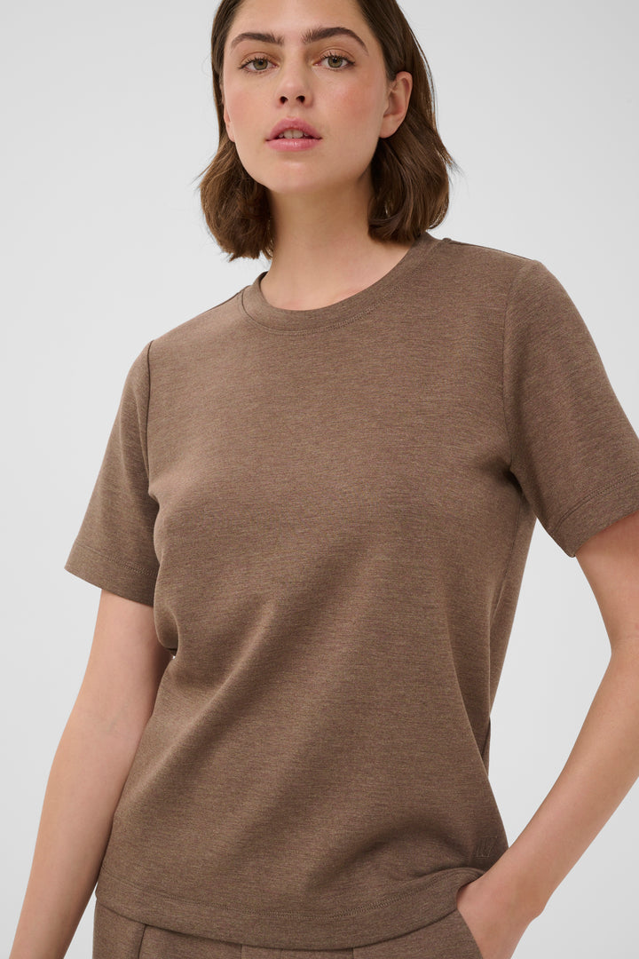 Chandail à col rond en maille douce Vincent - Un essentiel minimaliste