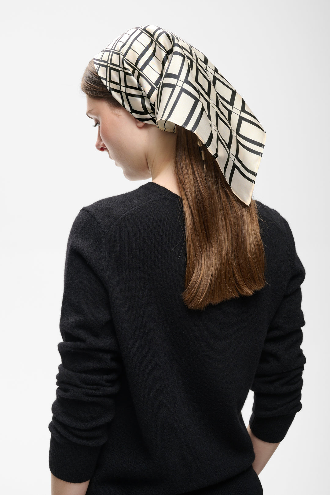 Foulard en pure soie Rafiq - À motif de carreaux graphiques