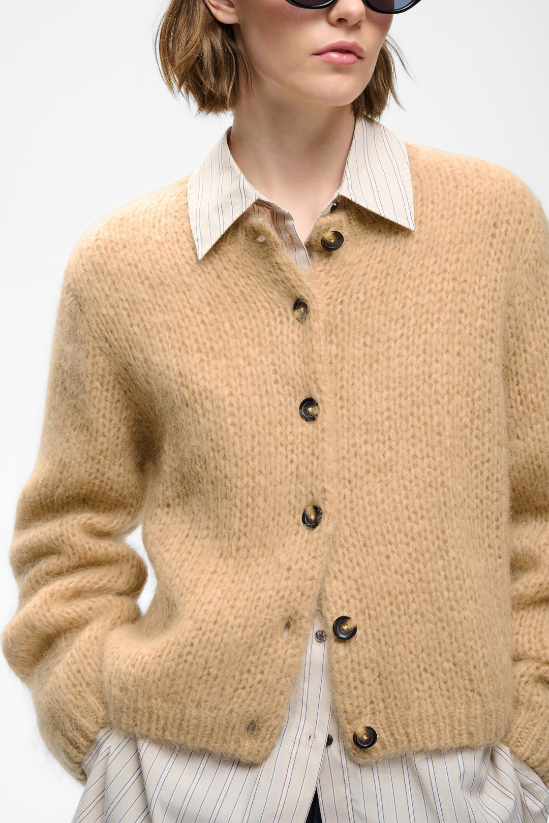 Jetra Cozy Cardigan