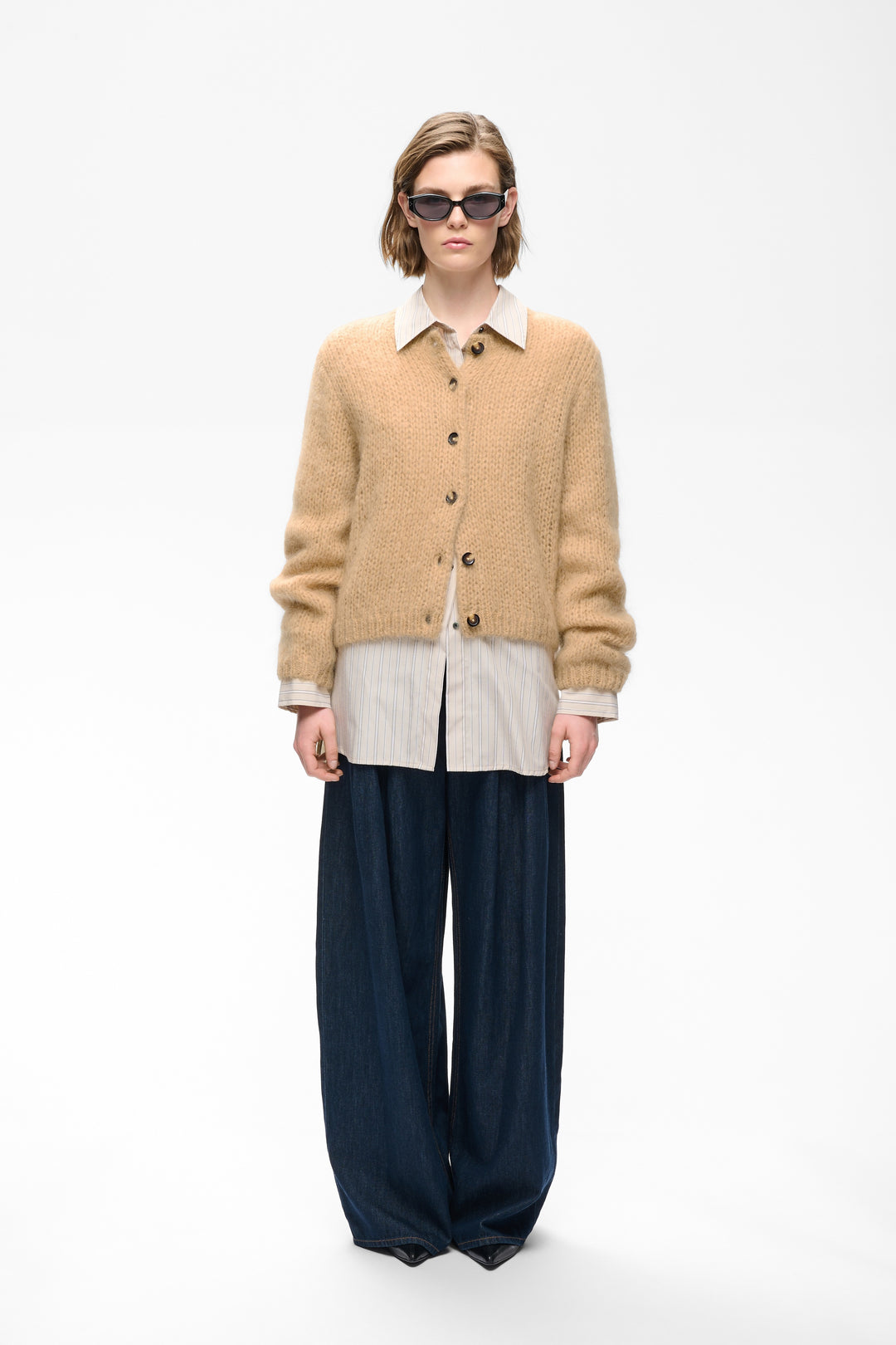Jetra Cozy Cardigan