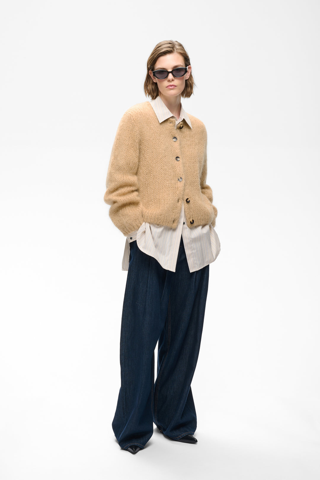 Jetra Cozy Cardigan