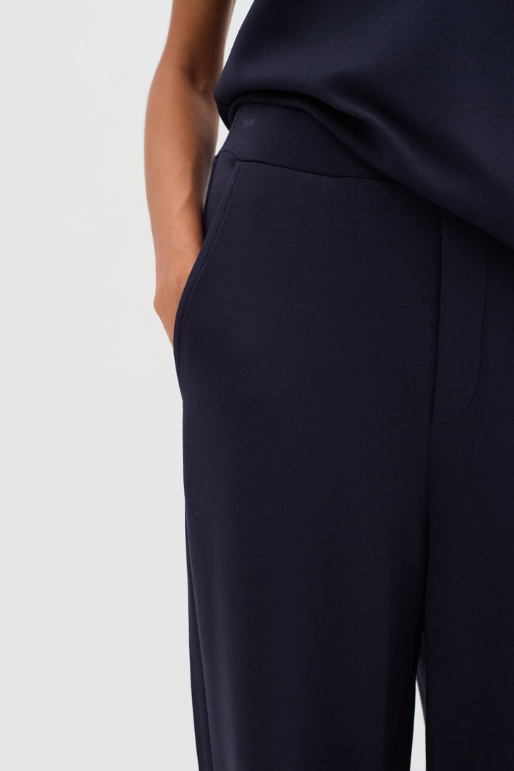Gincette Lounge Pants - Luxurious Comfort and Fluid Cut