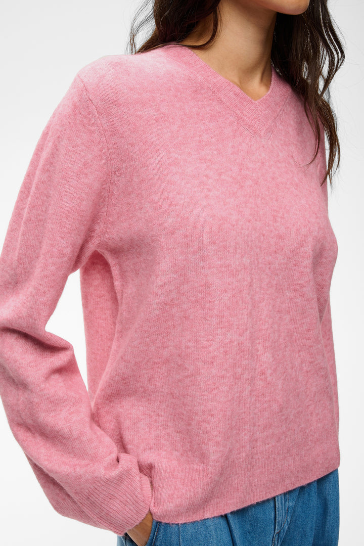 Chandail doux en tricot enrichi de laine et d'alpaga Guni - Avec col en V et coupe droite