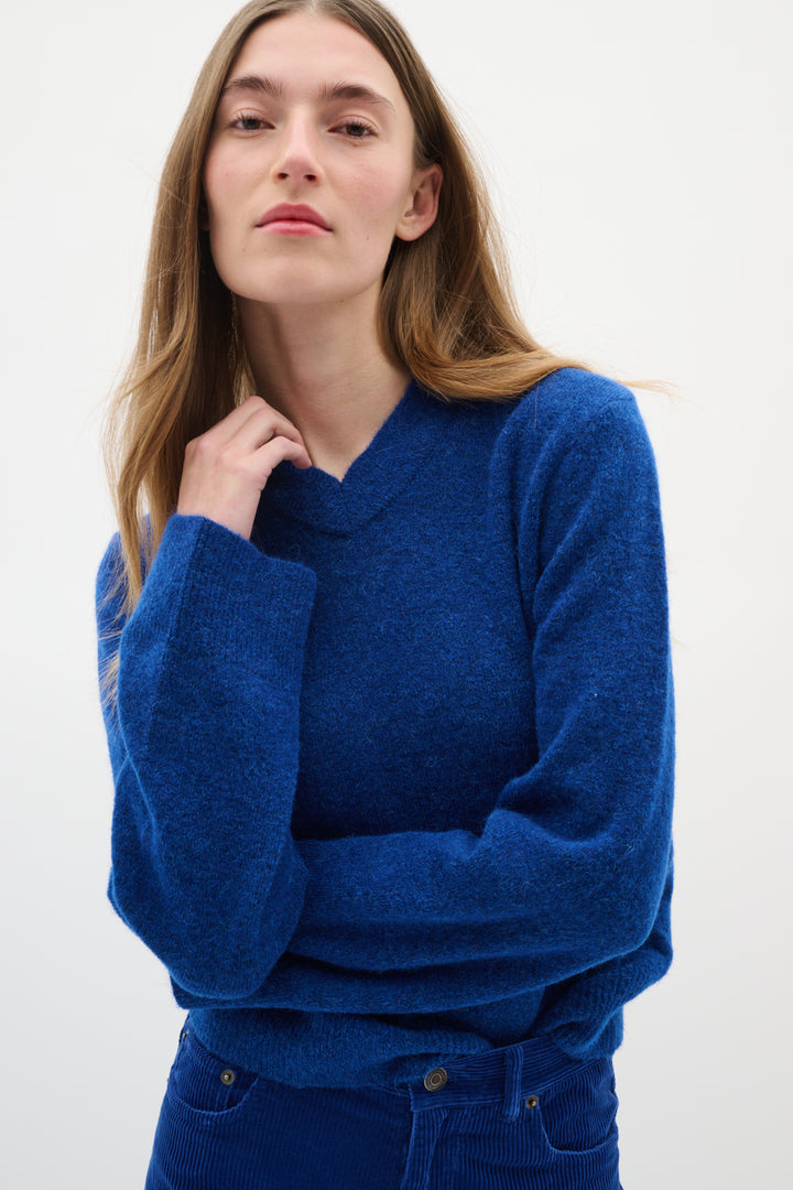 Pull bleu cobalt Guni