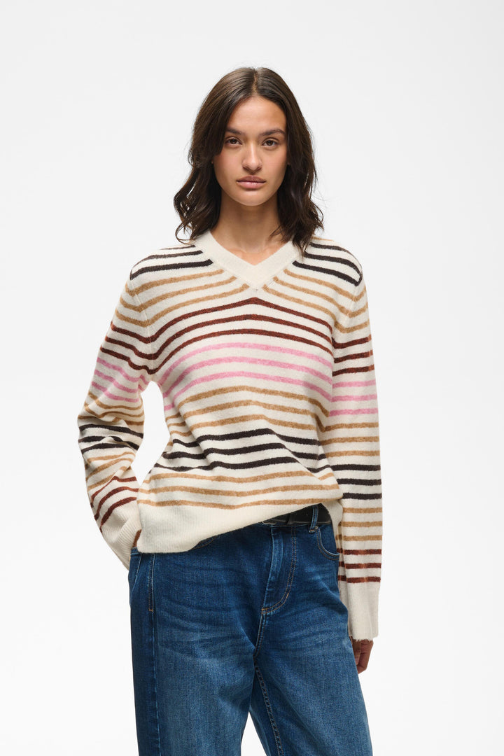 Chandail doux en tricot enrichi de laine et d'alpaga Guni - Avec col en V et coupe droite