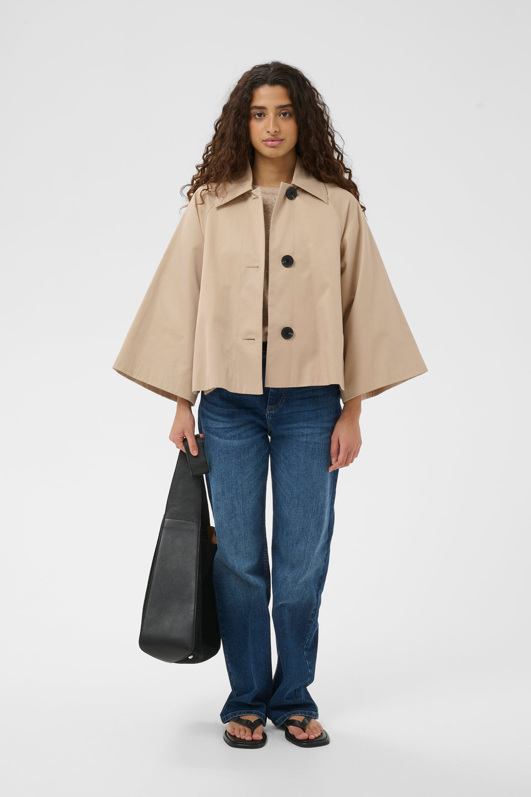 Manteau léger Hinona - Style épuré et coupe ample
