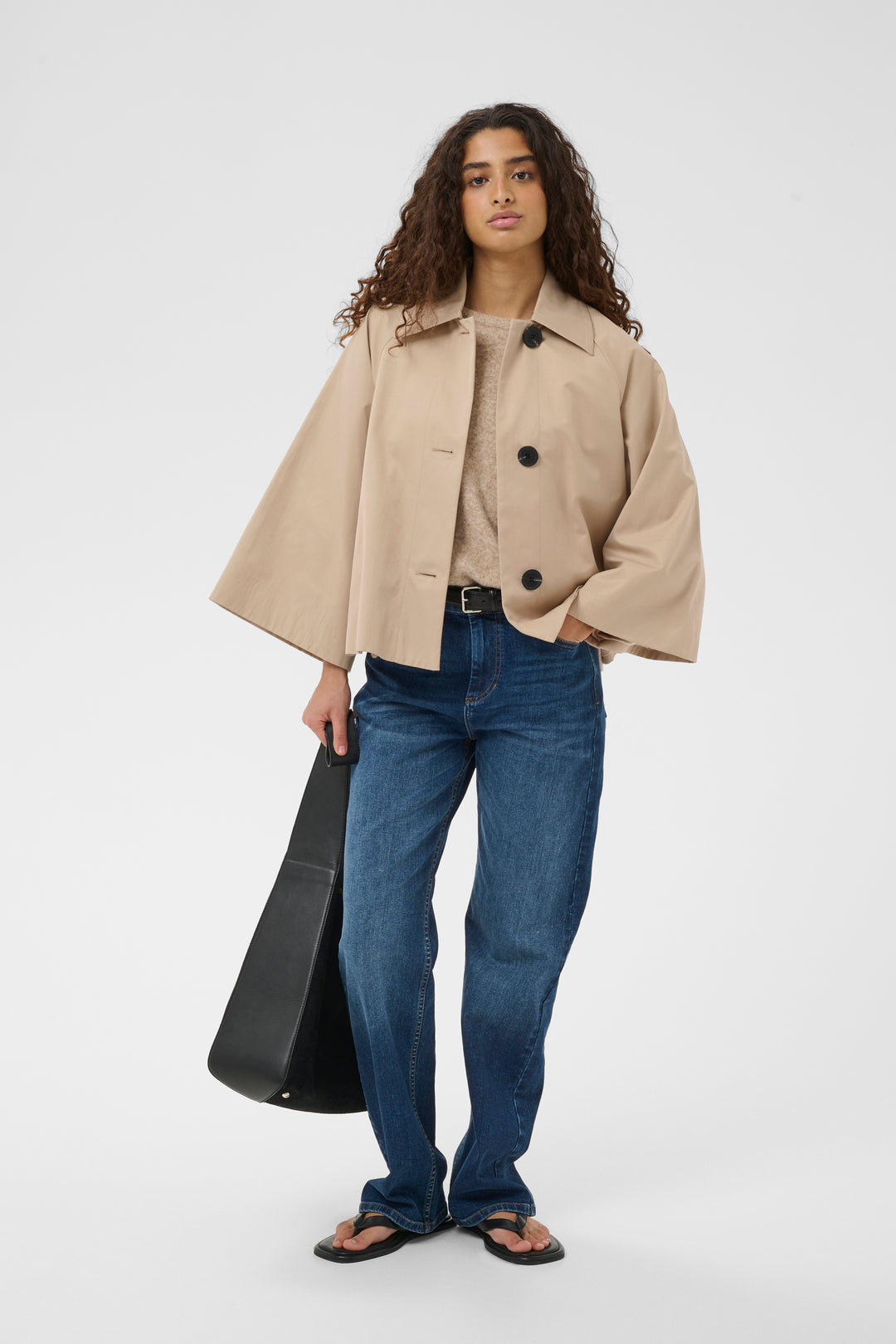 Manteau léger Hinona - Style épuré et coupe ample