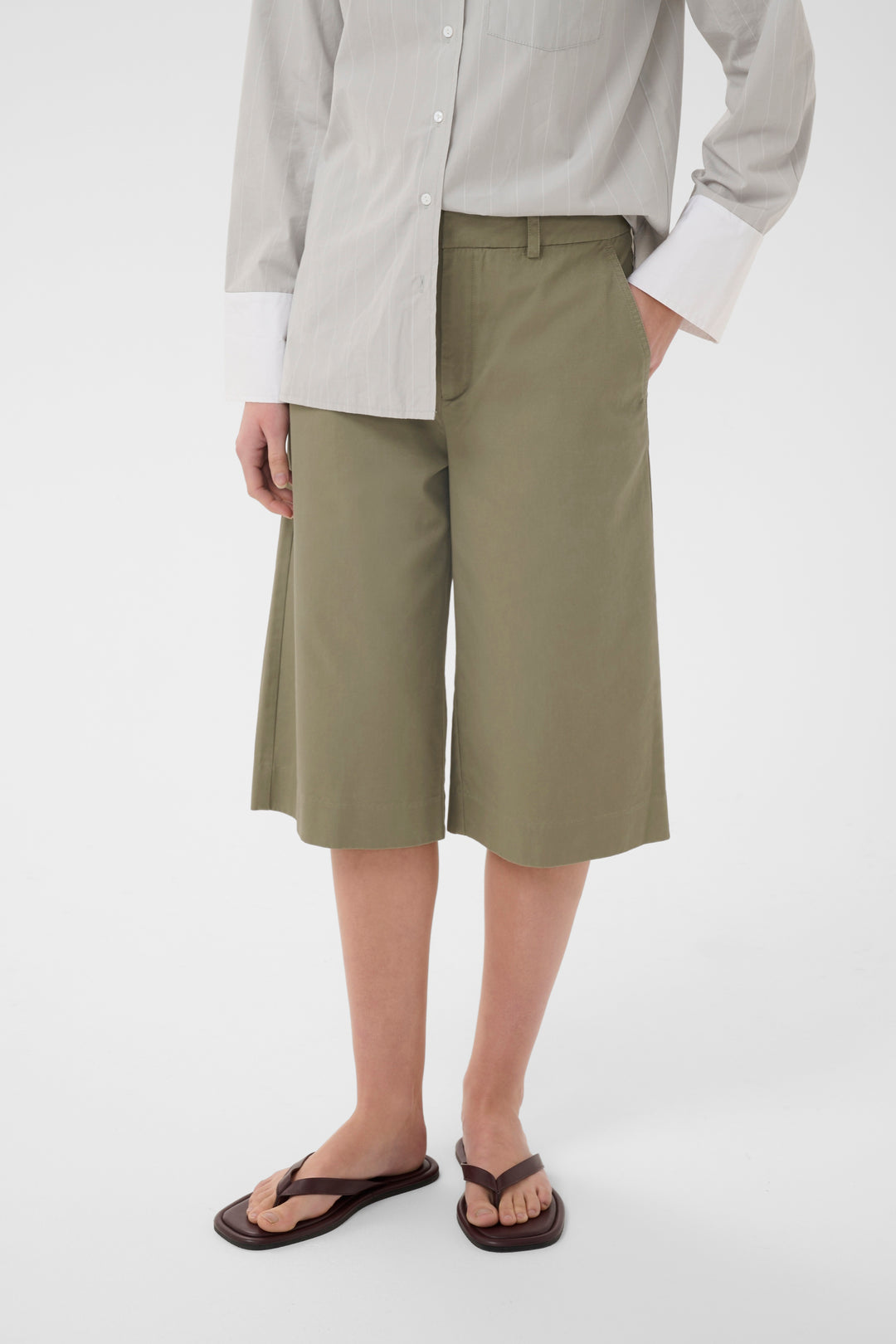 Pantalon en coton Diaz - Taille régulière et coupe sous le genou