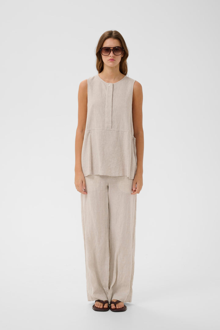 Rowan Sleeveless Blouse - Breathable Linen with Adjustable Fit