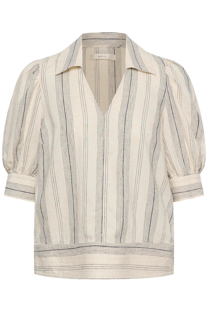 Edith Short-Sleeved Blouse - Lightweight linen and relaxed fit