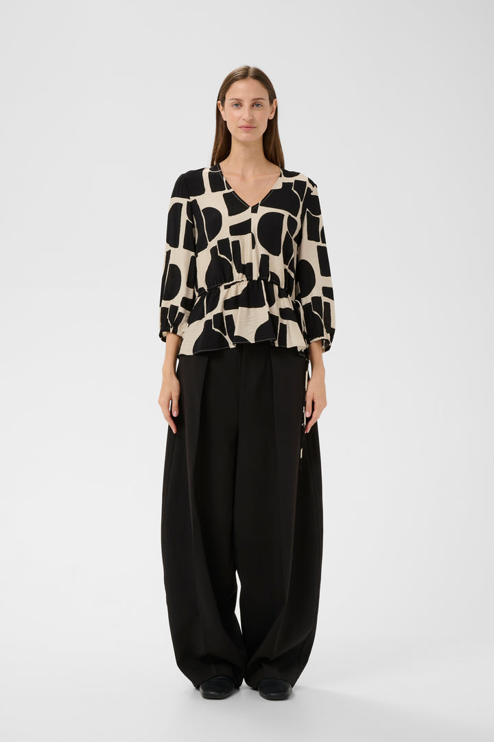 Blouse fluide Lynn - Imprimé à blocs noir et crème