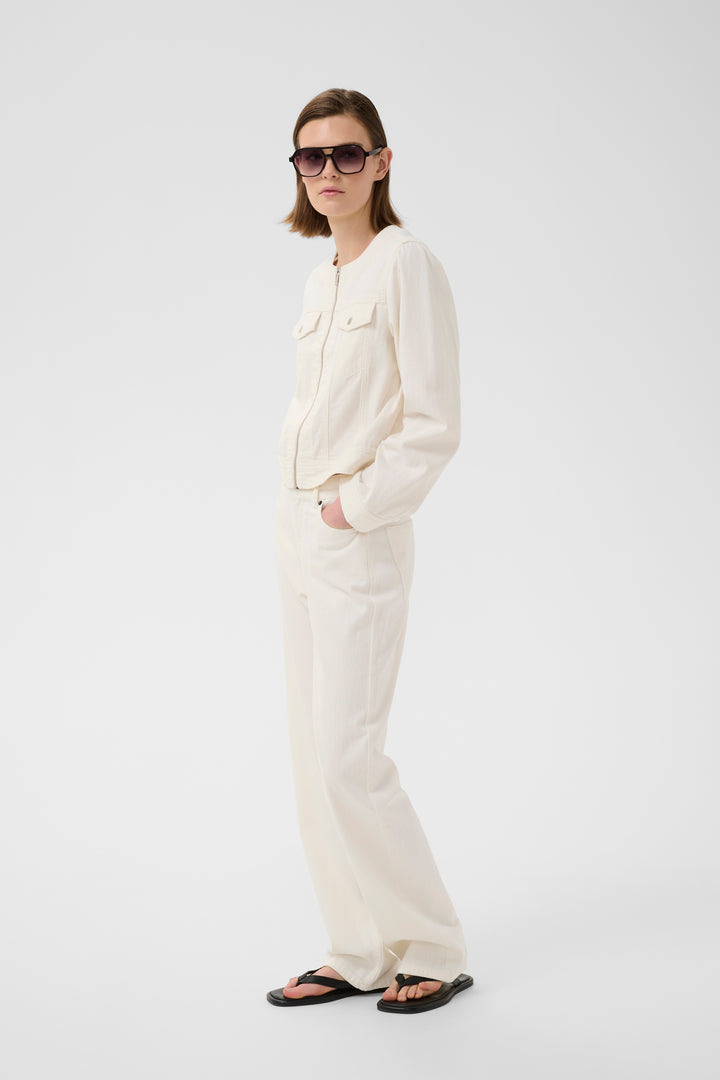 Pantalon 100% coton Gladys - Un essentiel à coupe droite et taille régulière