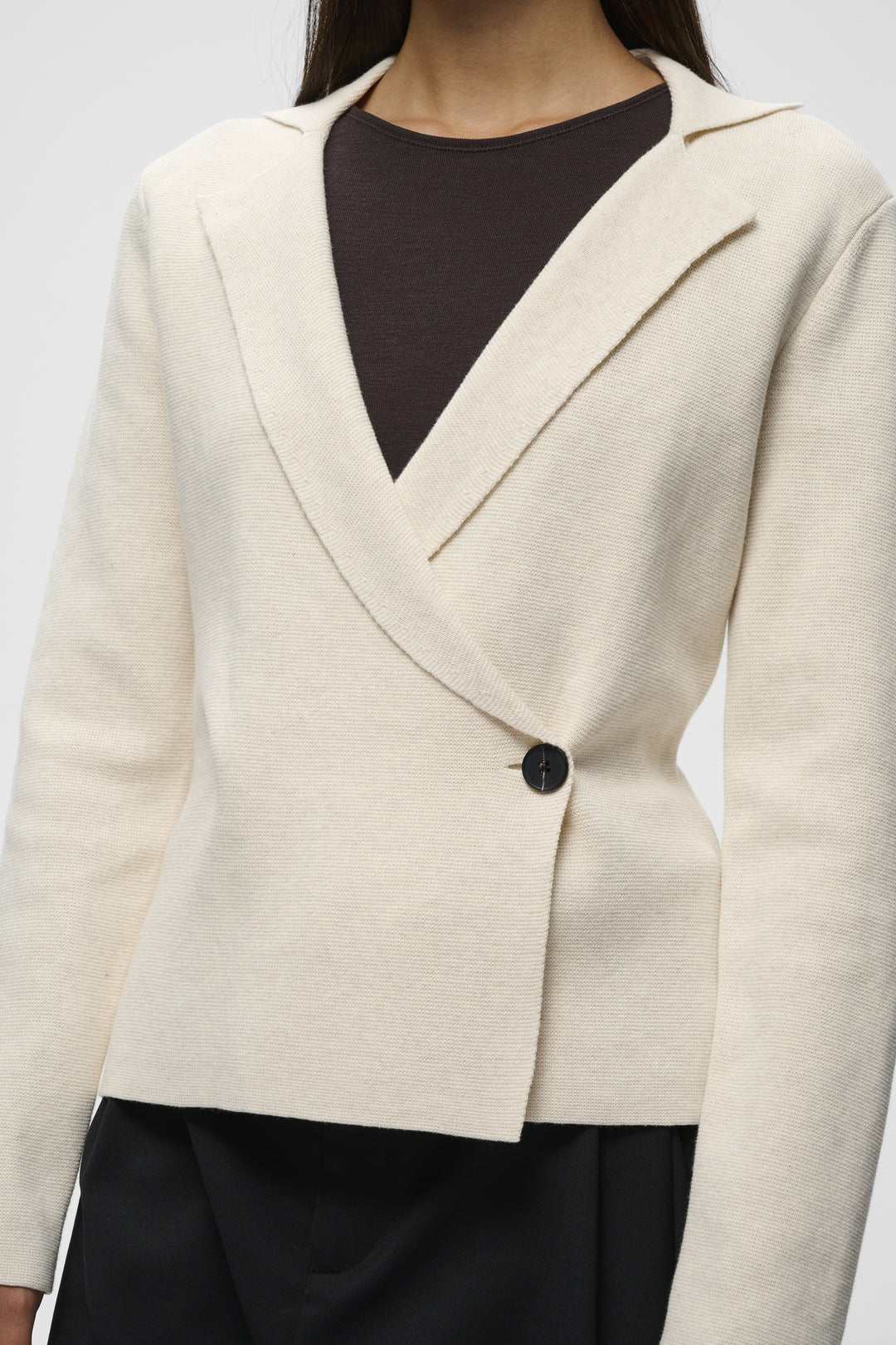 Cardigan en tricot de pur coton Tilda - Avec col en V et texture côtelée
