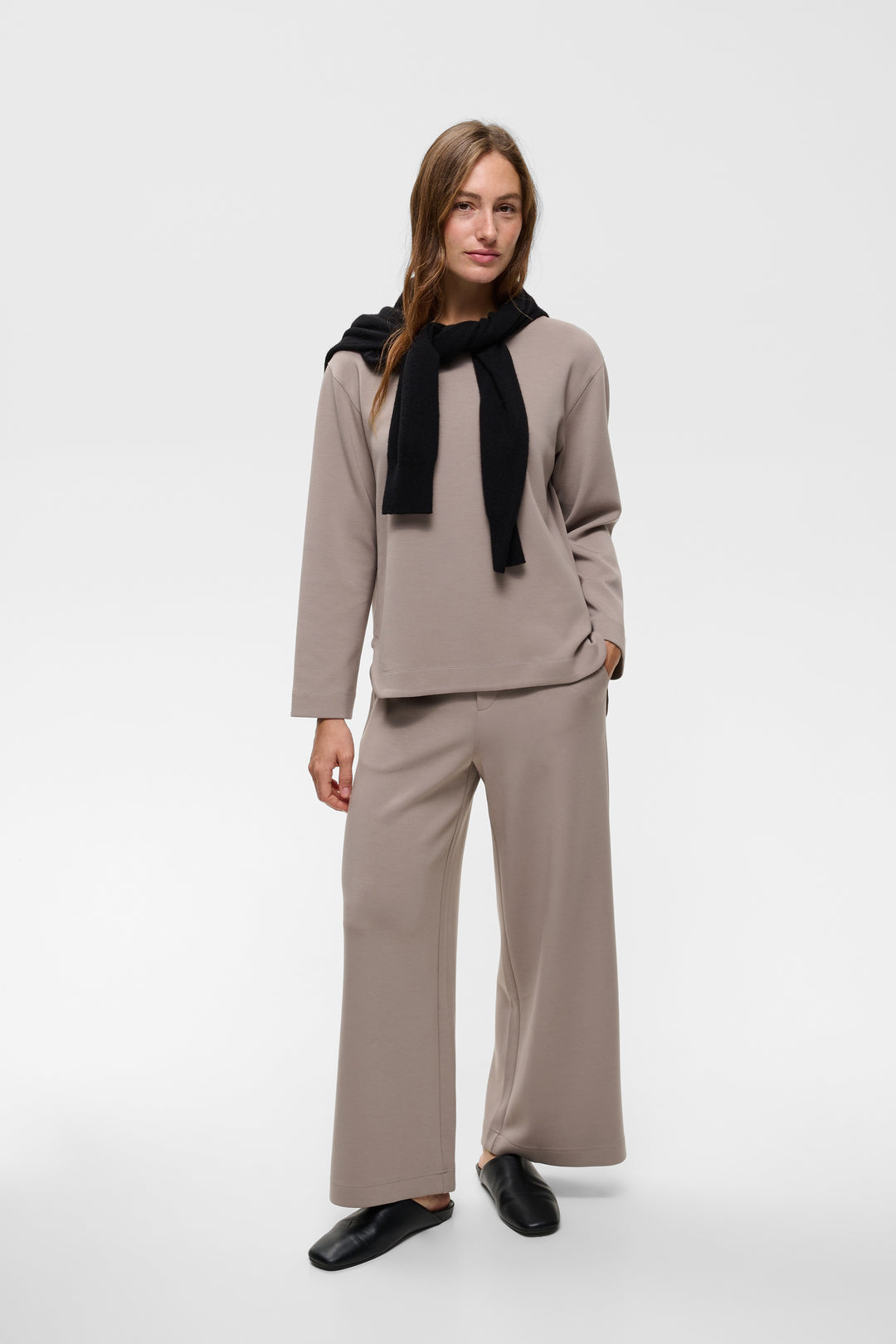 Pantalon écourté Gincette - Avec taille élastique et coupe droite
