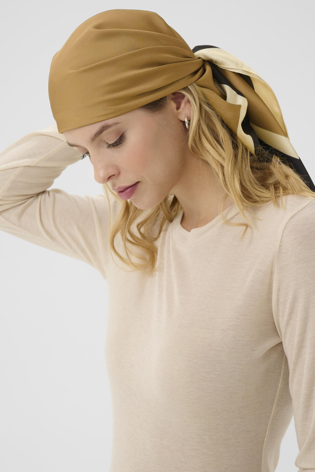 Foulard en satin Namira