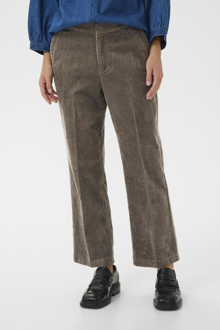 Pantalon droit en velours côtelé Mishas