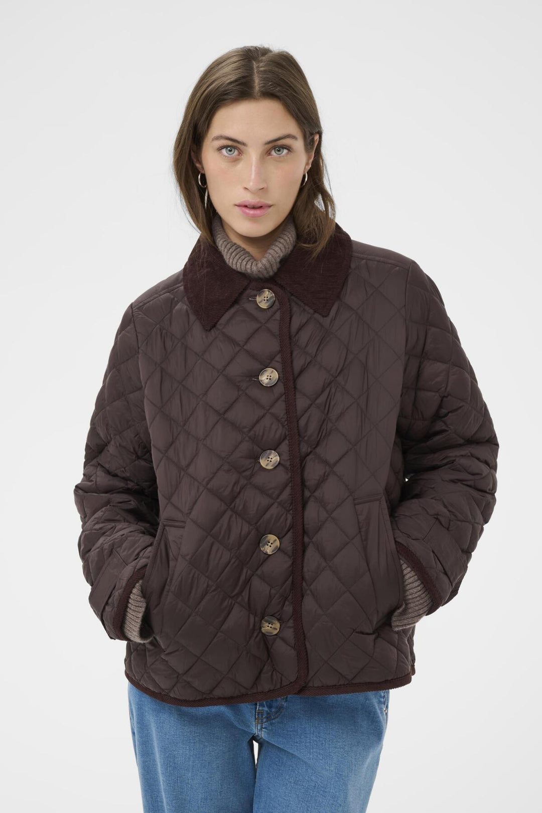 Veste matelassée Safiya - Un essentiel de mi-saison en materiaux recyclés