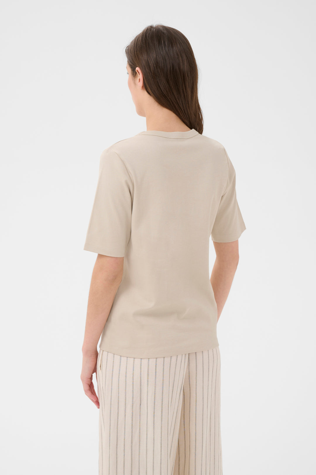 Ratana organic cotton T-shirt - Straight cut and short sleeves**