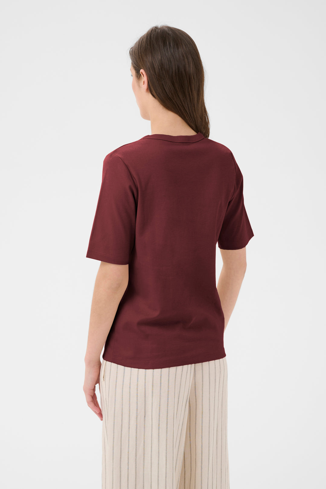 Ratana organic cotton T-shirt - Straight cut and short sleeves**