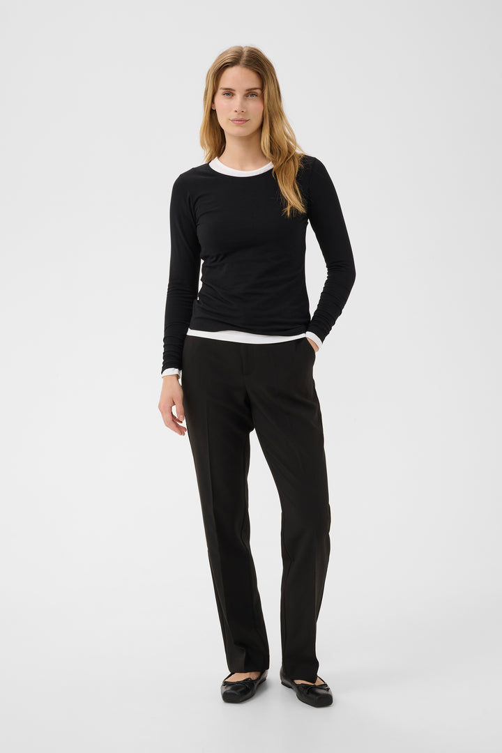 Nemajas Essential Sweater