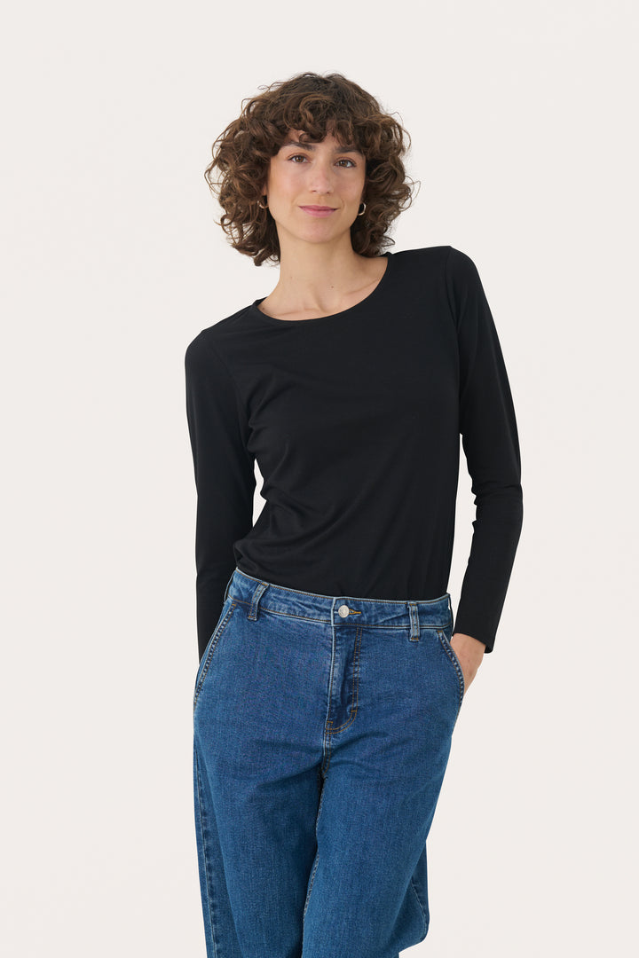 Chandail essentiel Nemajas