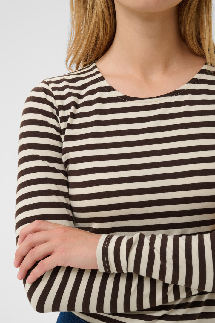 Chandail essentiel Nemajas - Doux en modal TENCEL™ et coton extensible avec col rond**