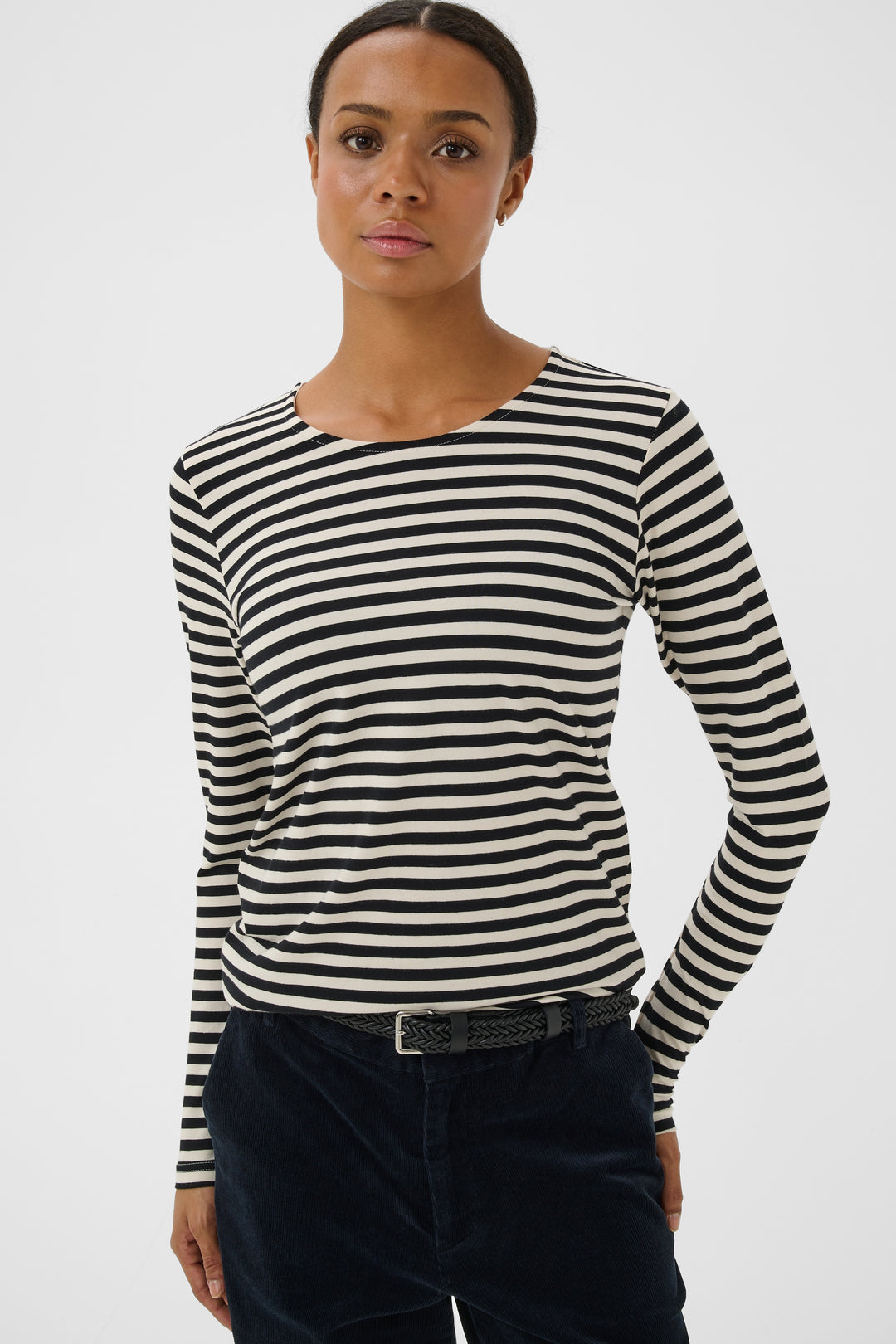 Chandail essentiel Nemajas - Coton extensible avec col rond
