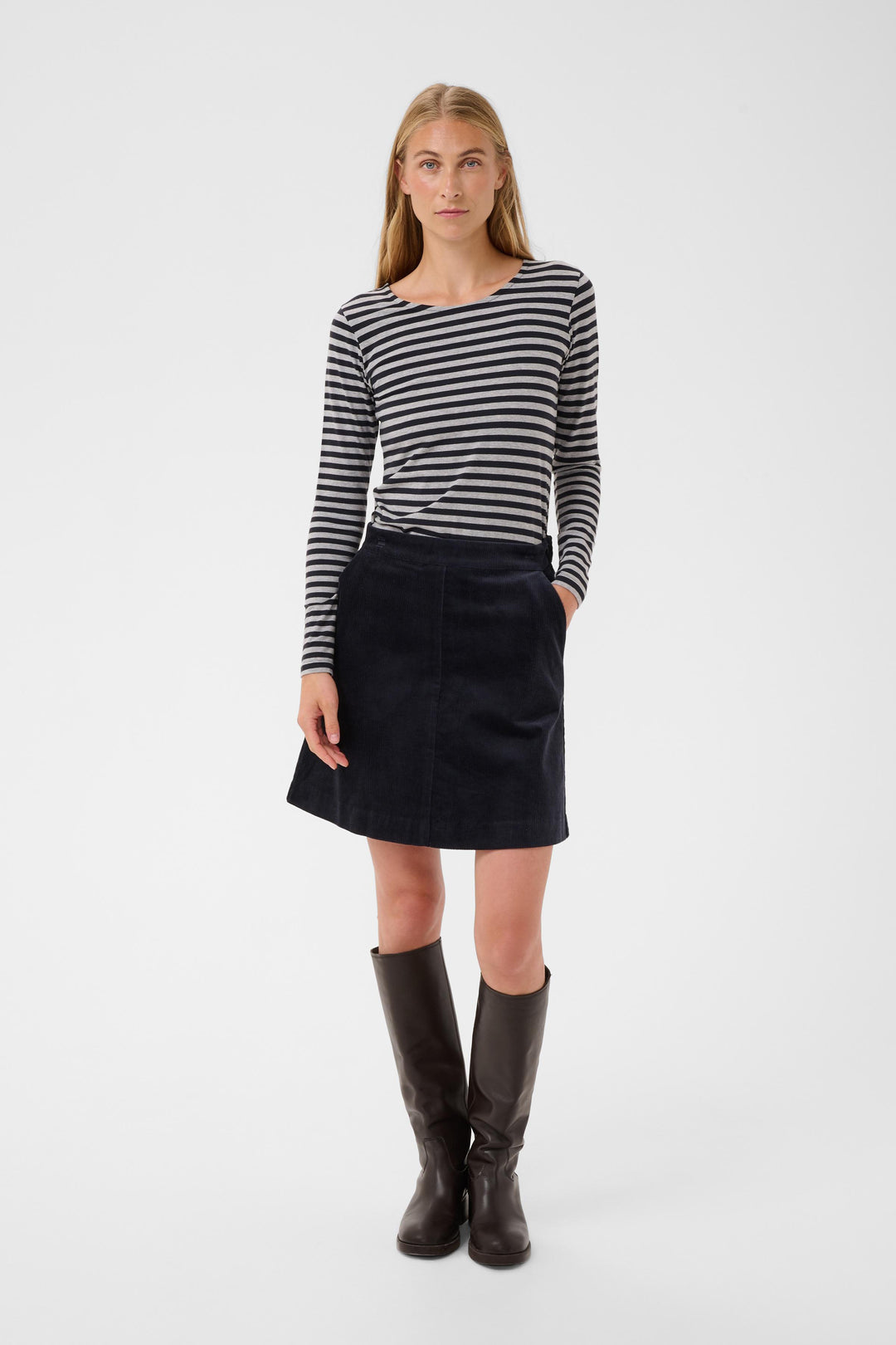 Chandail essentiel Nemajas - Doux en modal TENCEL™ et coton extensible avec col rond**