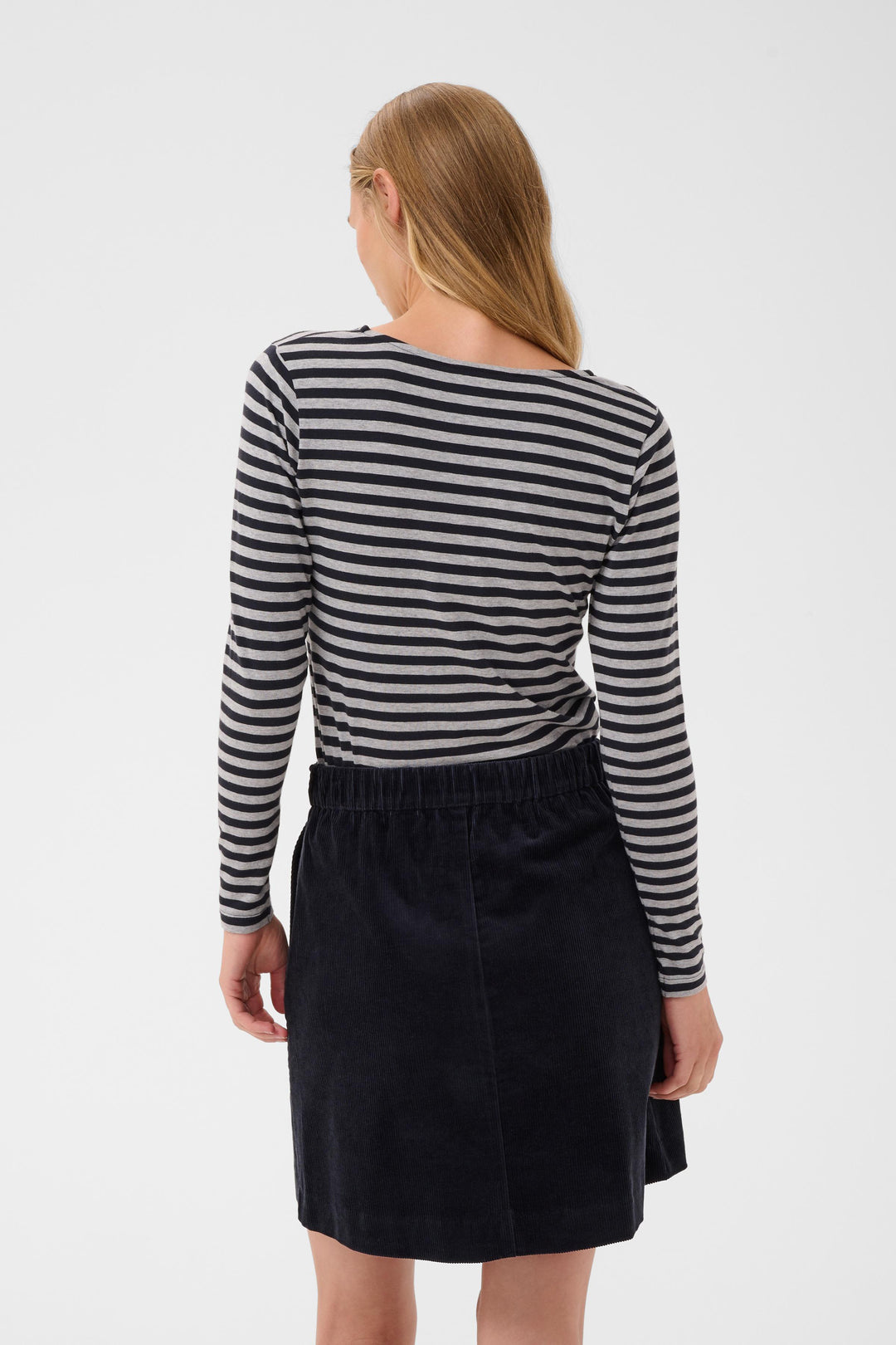 Chandail essentiel Nemajas - Doux en modal TENCEL™ et coton extensible avec col rond**
