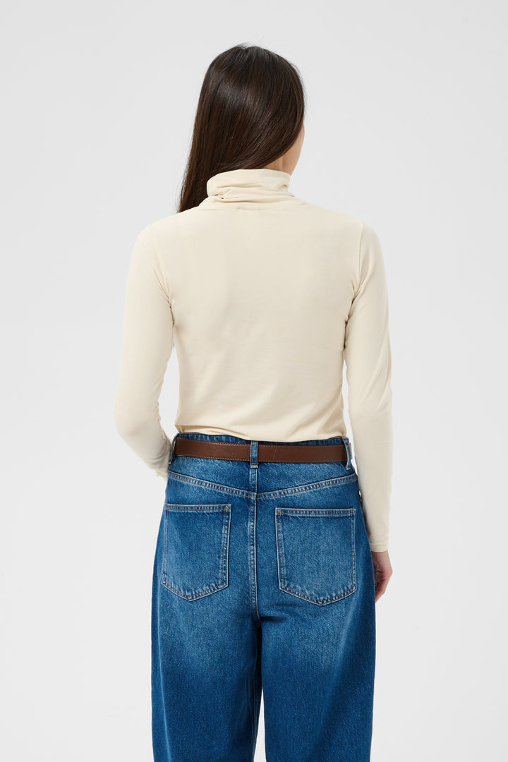 Haut ajusté en modal TENCEL™ et coton biologique Efinas - Encolure haute et manches longues