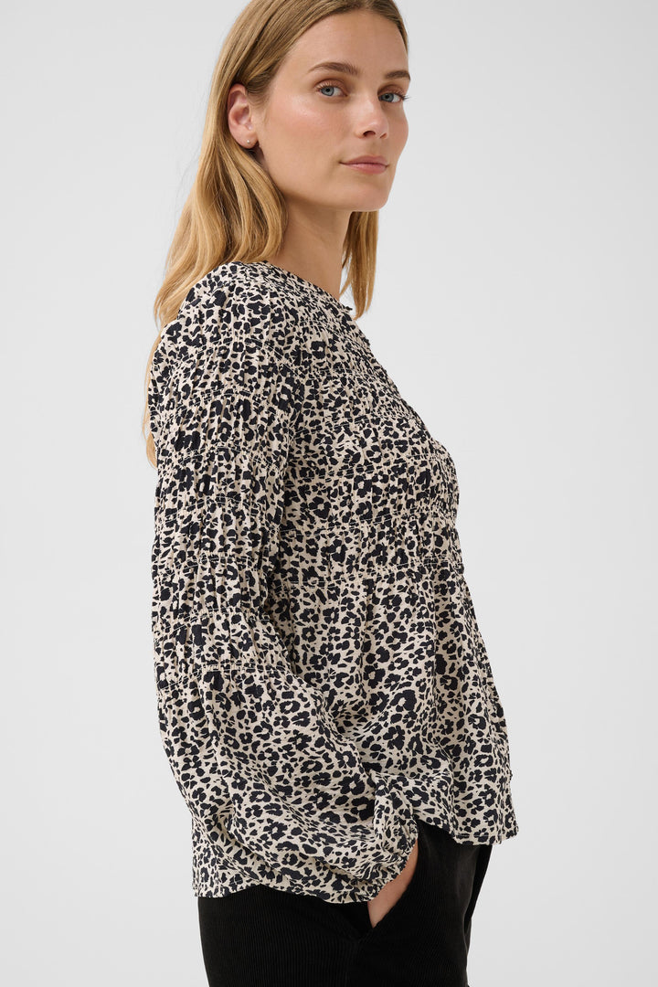 Siffe gathered blouse