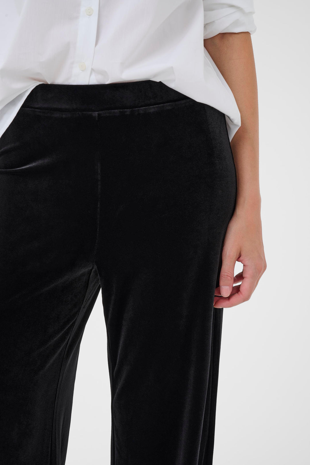 Pantalon confort en velours extensible Varla