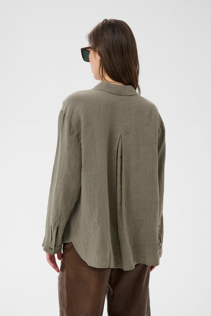 Blouse en lin Ayo – Col en V et coupe droite