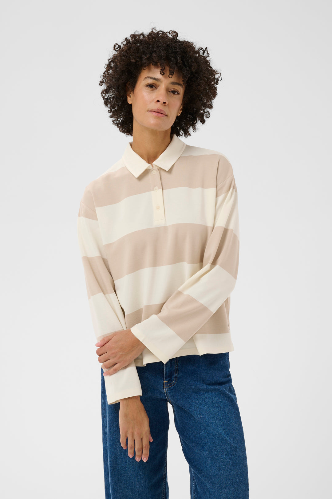 Polo rayé Amari – Maille souple et allure décontractée