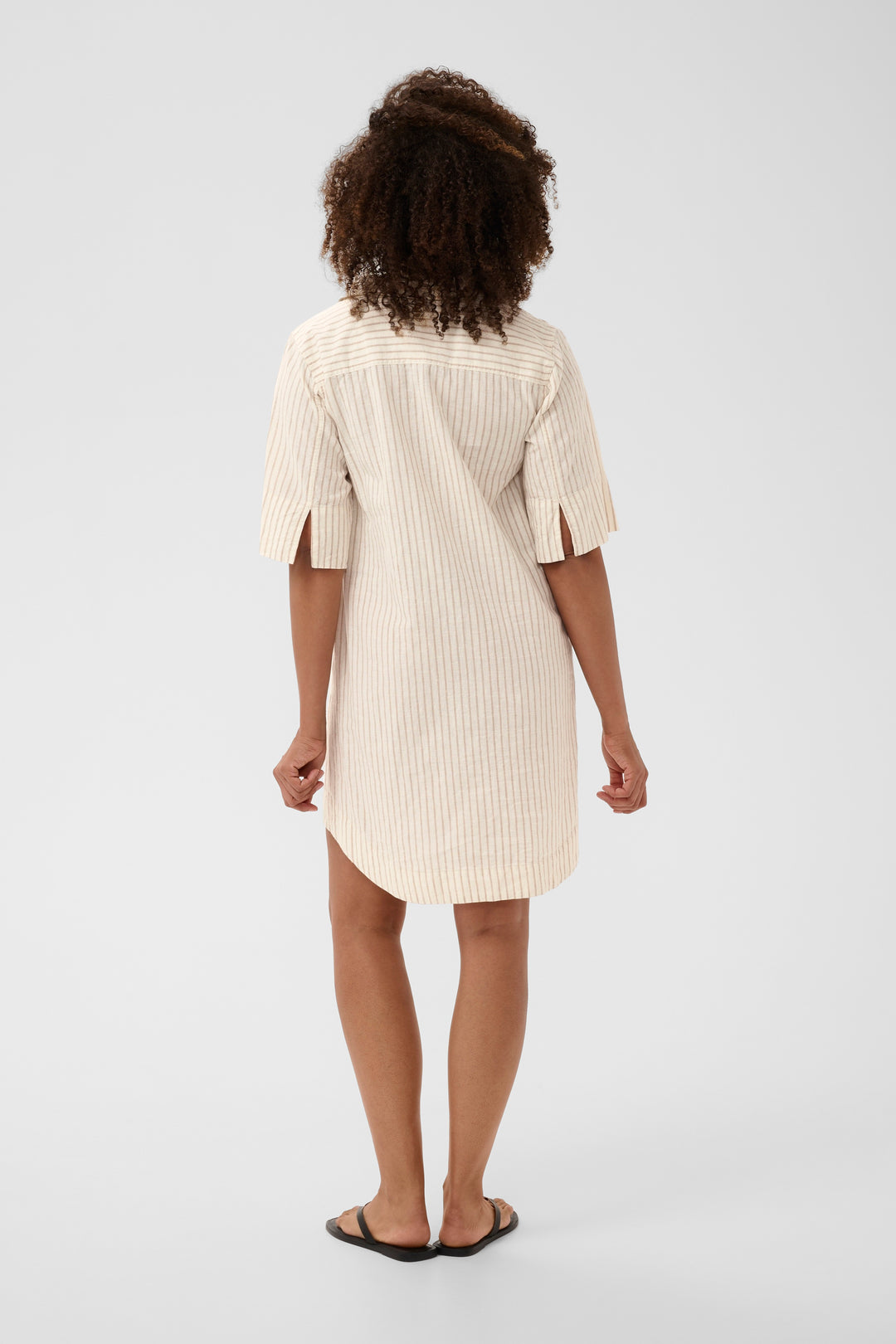Robe chemise en lin et coton Berrit - Légère et respirante à fines rayures