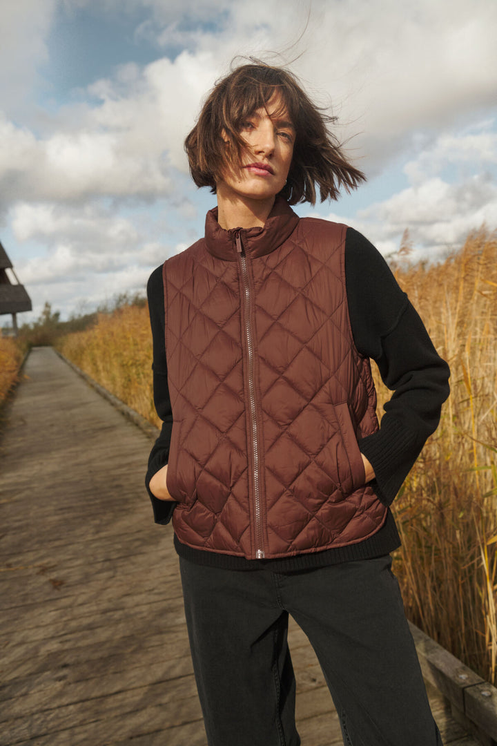 Veste sans manches Carlota - Un essentiel matelassé écoresponsable **