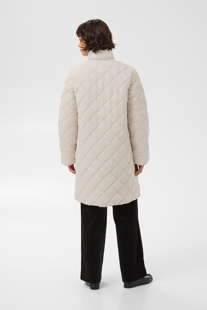 Manteau long matelassé Olilana - Fait de matériaux recyclés