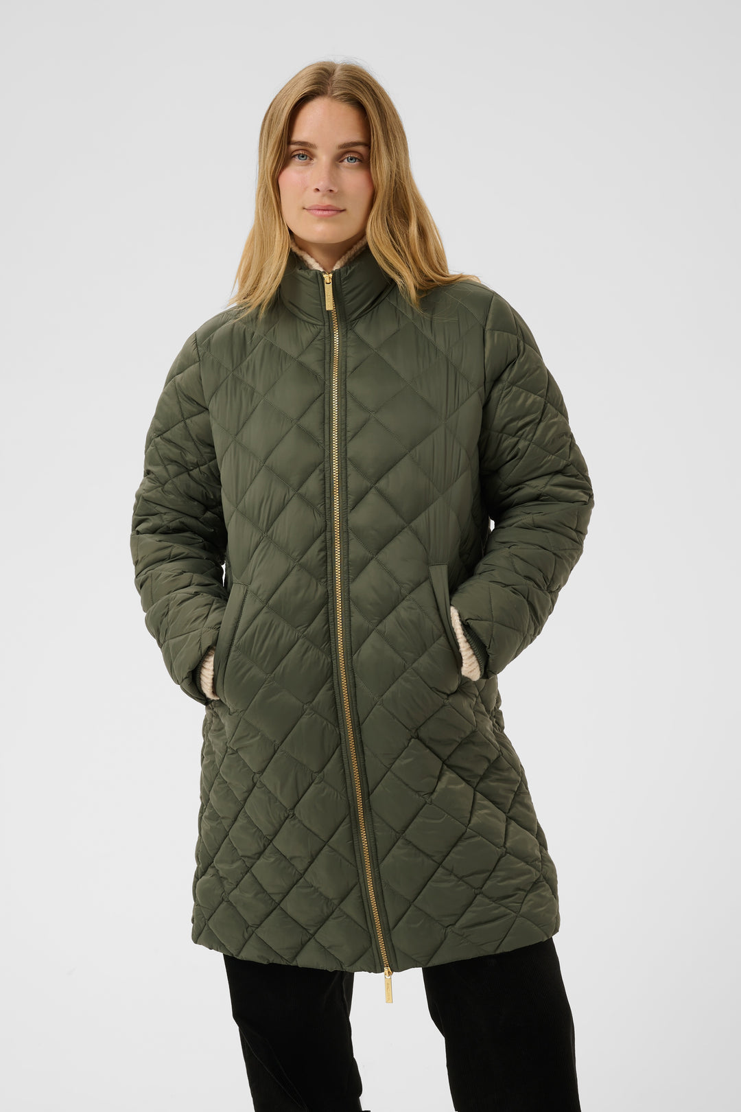 Manteau long matelassé Olilana - Fait de matériaux recyclés
