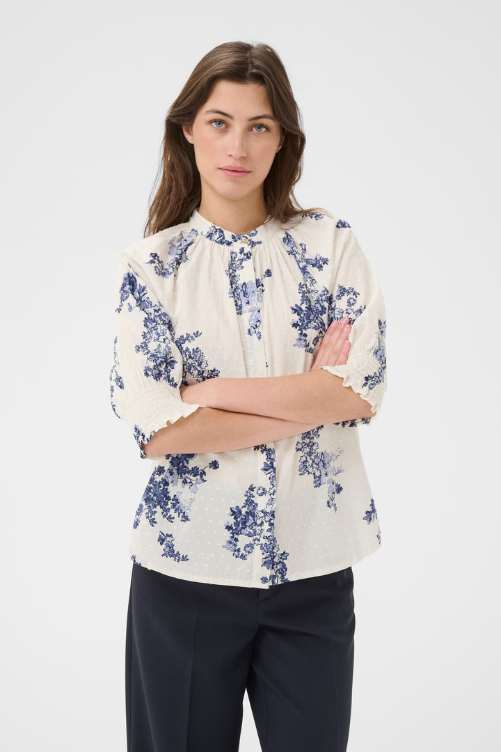 Almeras Blouse - Comfortable organic cotton and classic fit