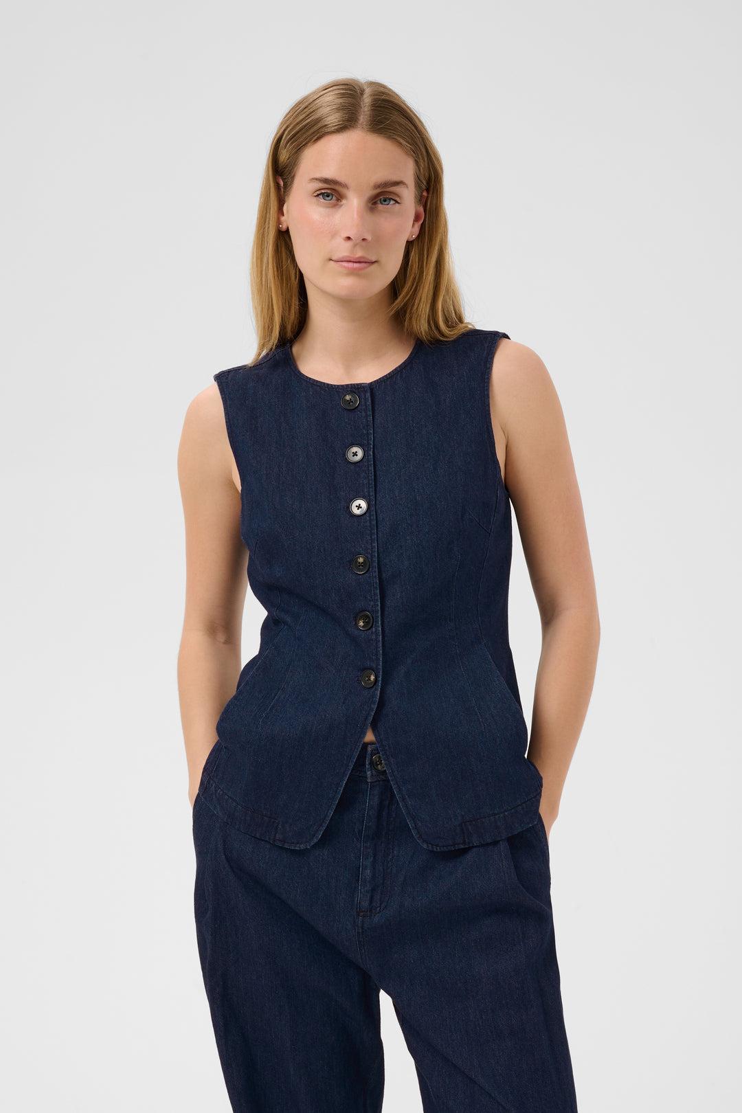 Veste sans manches en pur coton Carolan - À boutonnage classique