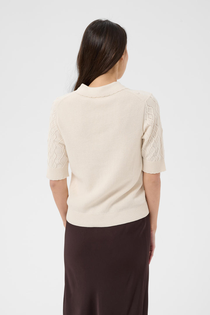 Pull en coton biologique Cinia - Tricot léger à encolure ronde classique