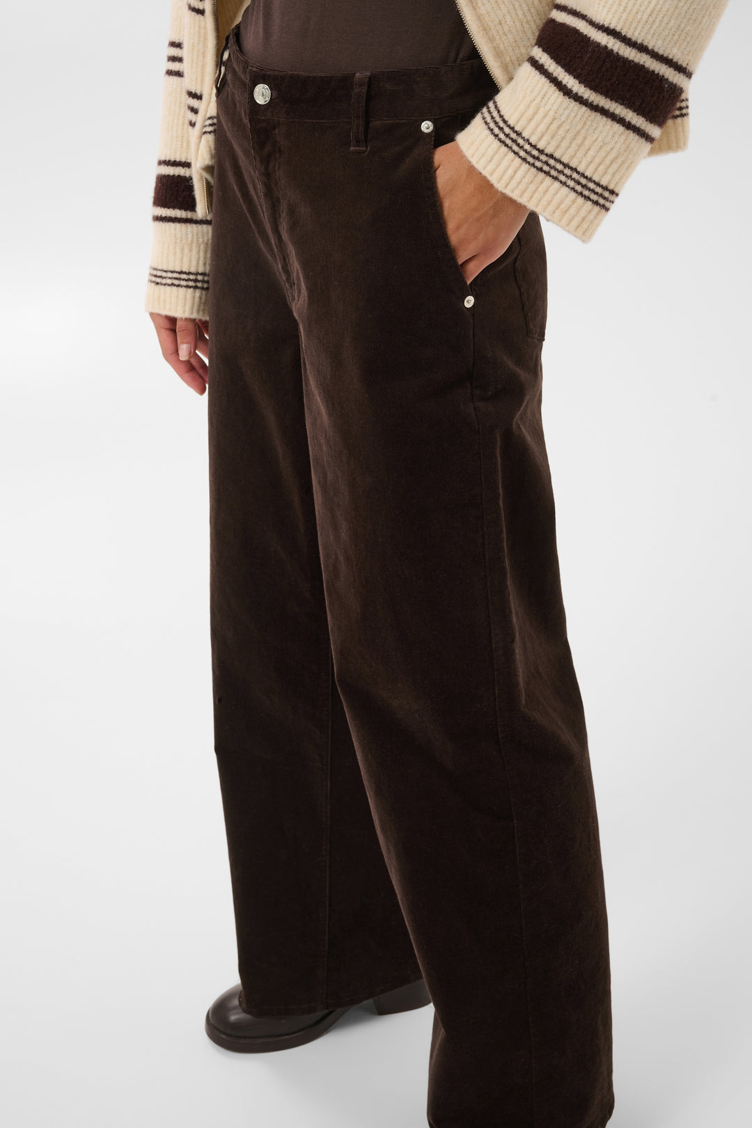 Pantalon en velours côtelé Cathrina - Ample extensible en coton doux