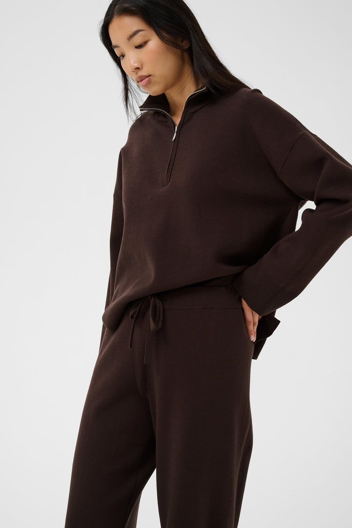 Pantalon Katrie - Le bas en maille fluide à la coupe droite et confortable